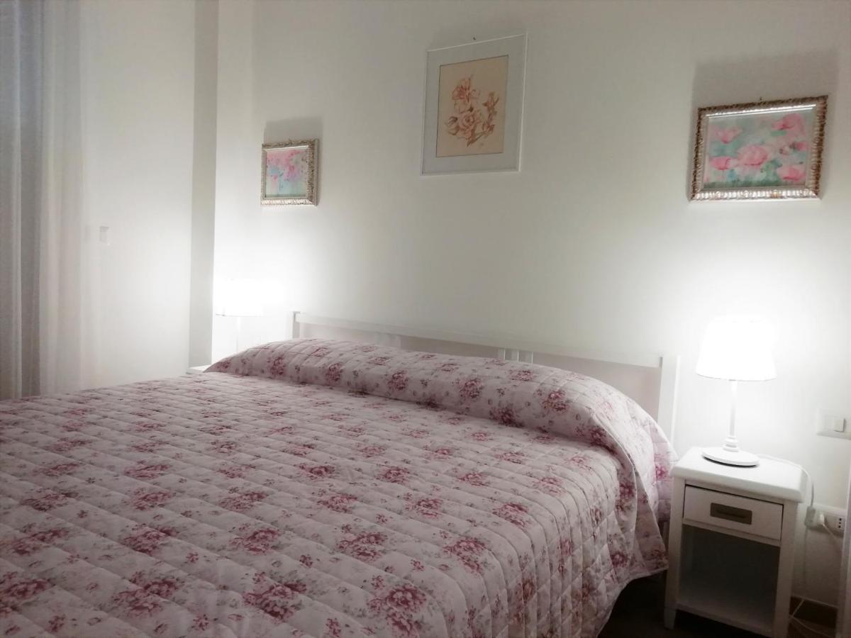 La Vie En Rose Apartment Rapallo Exterior foto